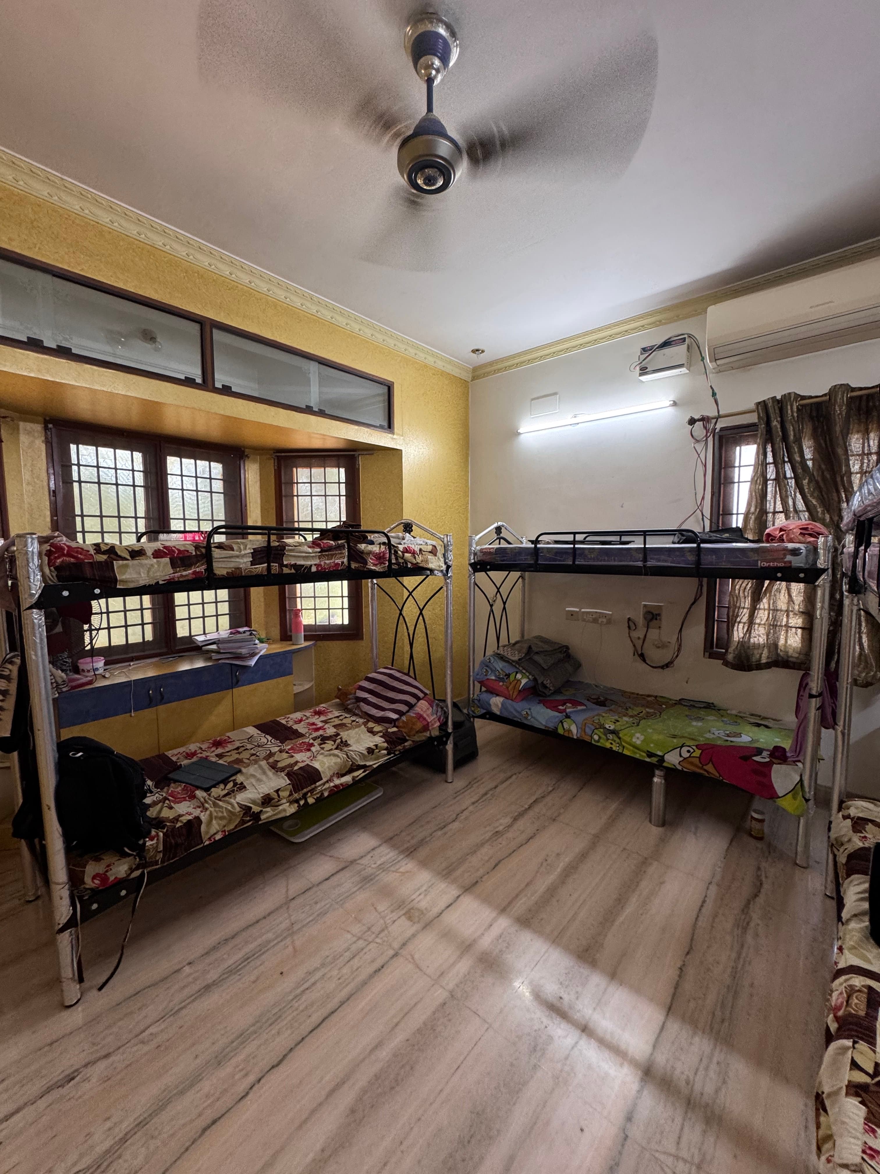 Geetham Womens Hostel – Twin Sharing